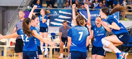 CHAMPIONNES ! Les M18F sur la première marche de la Coupe de France