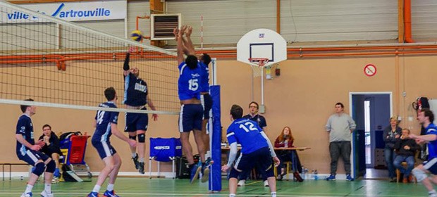 Coup d'arrêt pour les Bleus